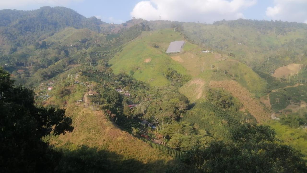 Hermosa Vista *